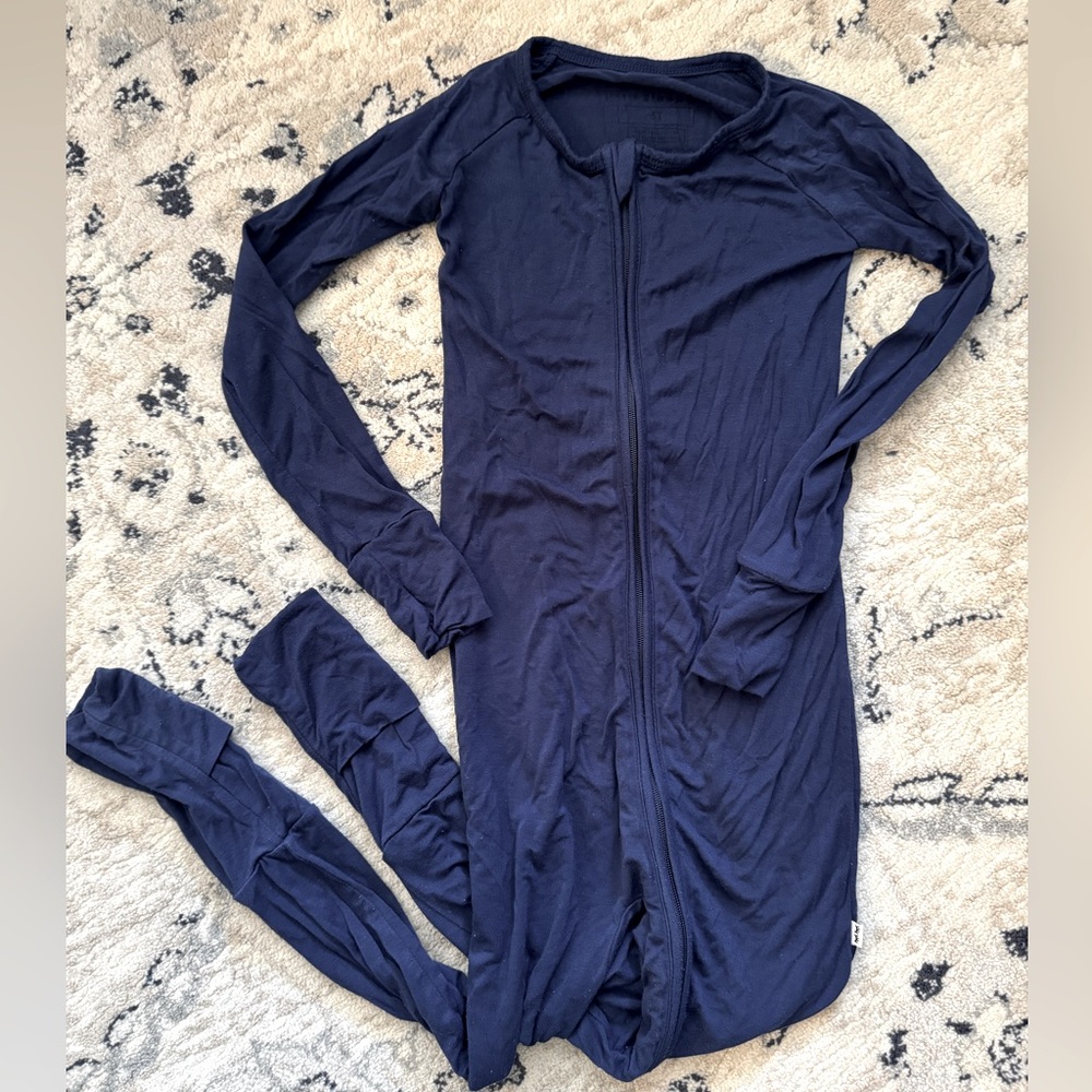Convertible Zippy- Little Sleepies/ 3T/ Navy blue/ EUC